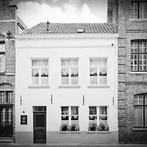 Vakantiehuis Groeninghe In The Centre Of, Brugge